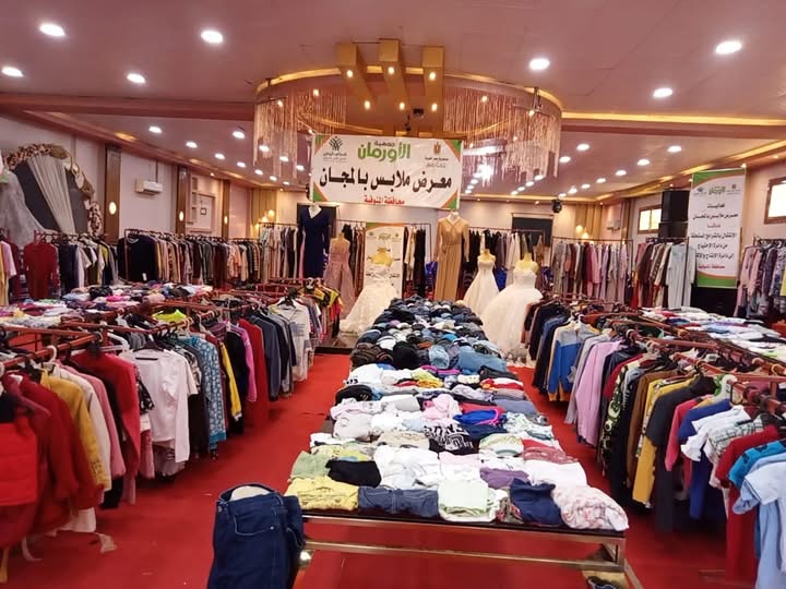 "الأورمان والتحالف الوطني يقدمان دعمًا صحيًا واجتماعيًا للأسر الأولى بالرعاية في عدة محافظات"
