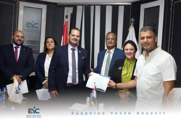 "مجلس الشباب المصري ينظم ندوة توعوية حول الحوكمة الرقمية لحماية الأبناء في زمن التيك توك"