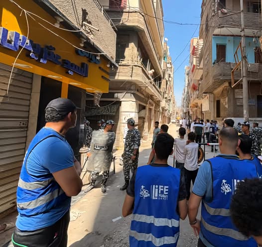 "التحالف الوطني وصناع الحياة يدعمون متضرري حادث انهيار عقار الزقازيق باستجابة عاجلة"