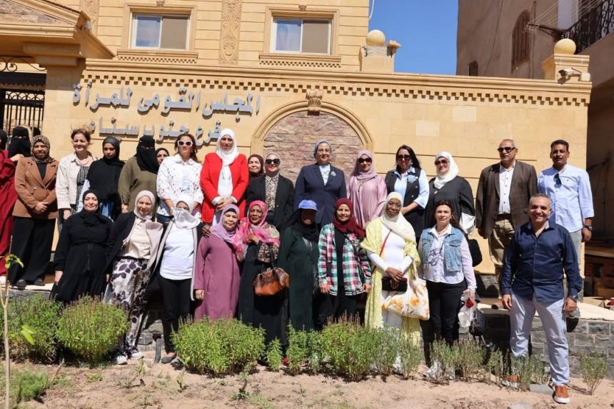 المستشارة أمل عمار تتفقد ورش المجلس القومي للمرأة بجنوب سيناء لدعم وتمكين السيدات اقتصاديًا.