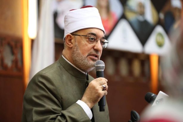المفتي يلتقي المجلس القومي للأشخاص ذوي الإعاقة بمصر لتعزيز حقوق ذوي الهمم.