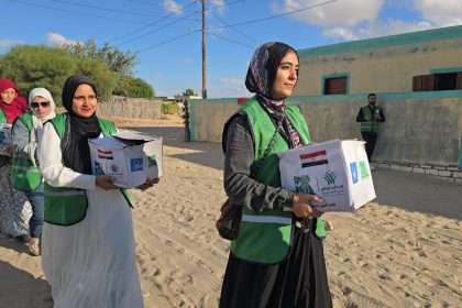 "مؤسسة مصر الخير توزع مساعدات غذائية لأسر الشهداء والمصابين بشمال سيناء بمناسبة انتصارات أكتوبر"