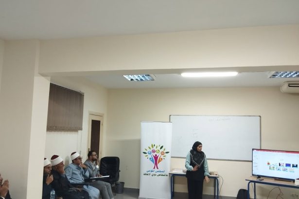 المجلس القومي للأشخاص ذوي الإعاقة ينظم ورش لتدريب الدعاة على لغة الإشارة بالتعاون مع الأزهر