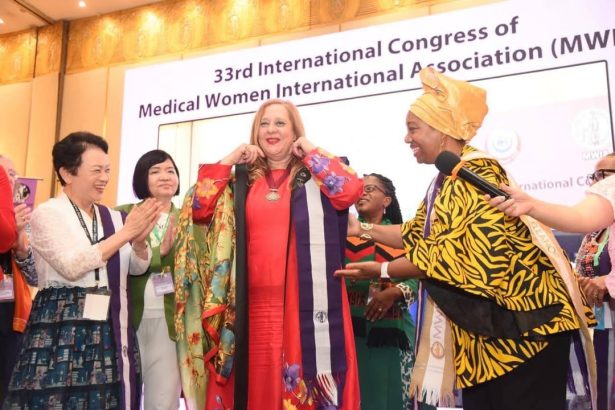 المجلس القومي للمرأة يهنئ د. أماني عصفور لرئاسة الرابطة الدولية للطبيبات MWIA